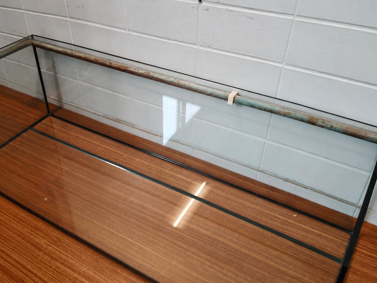 Aquarium 120×40×35 cm, Kundenrückläufer – Ansicht 4