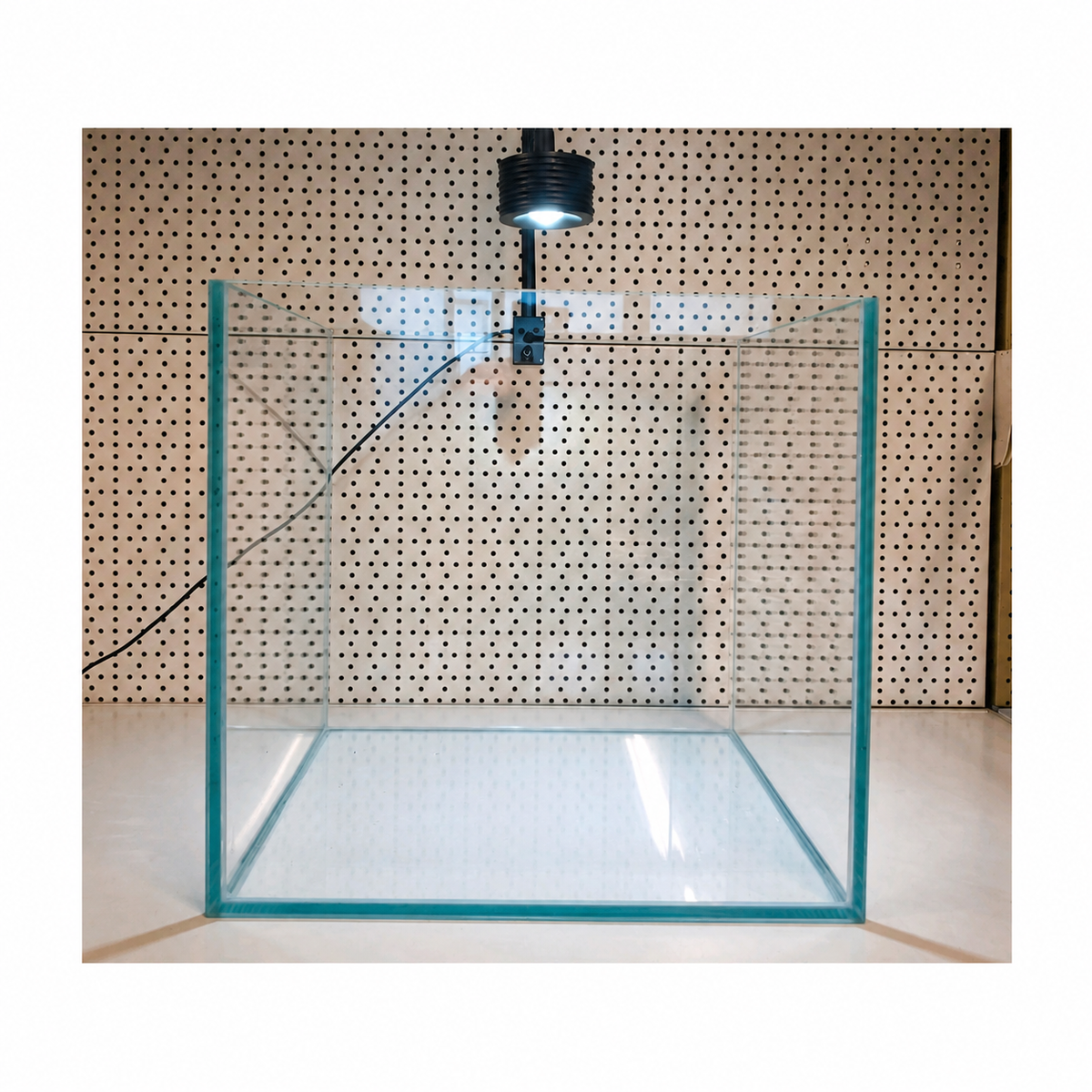 Kallax-Aquarium 41×38×40 cm Optiwhite mit LED-Spot – Ansicht 1
