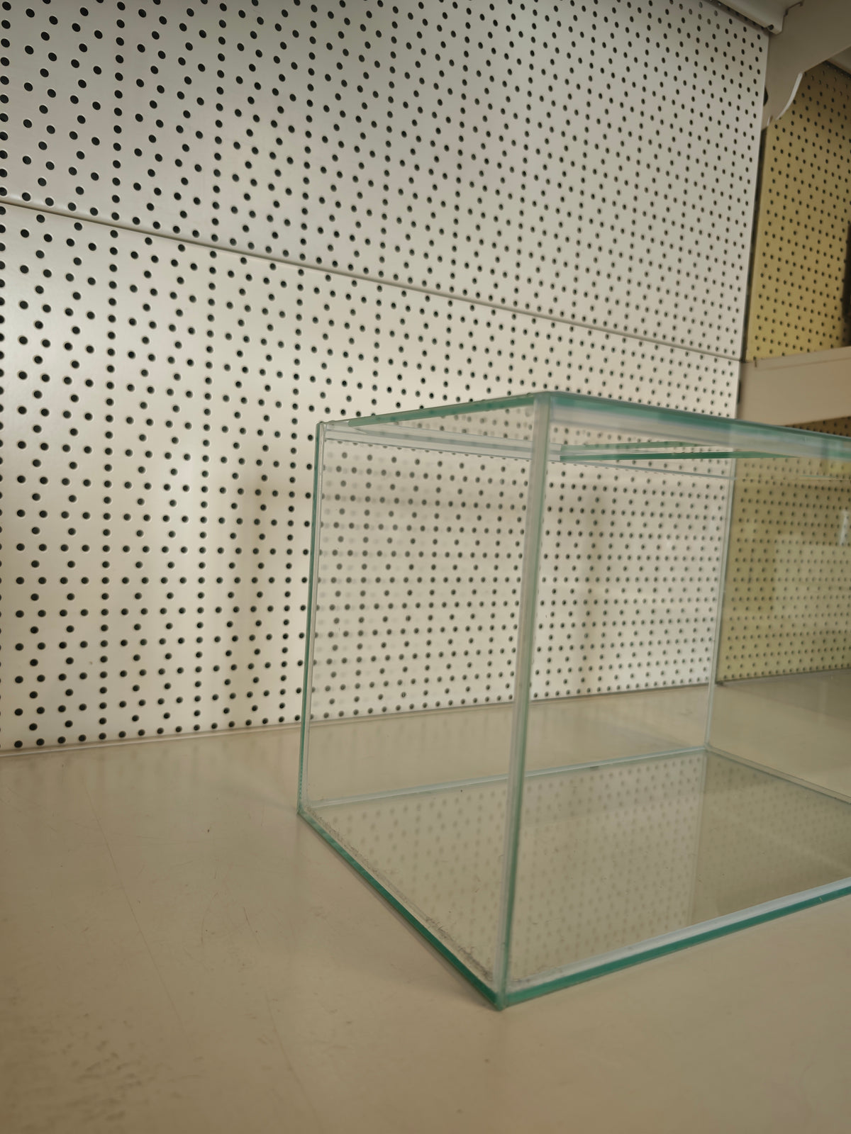 Aquarium 38x22x25 verre flotté 4mm, 20,9 litres avec couvercle