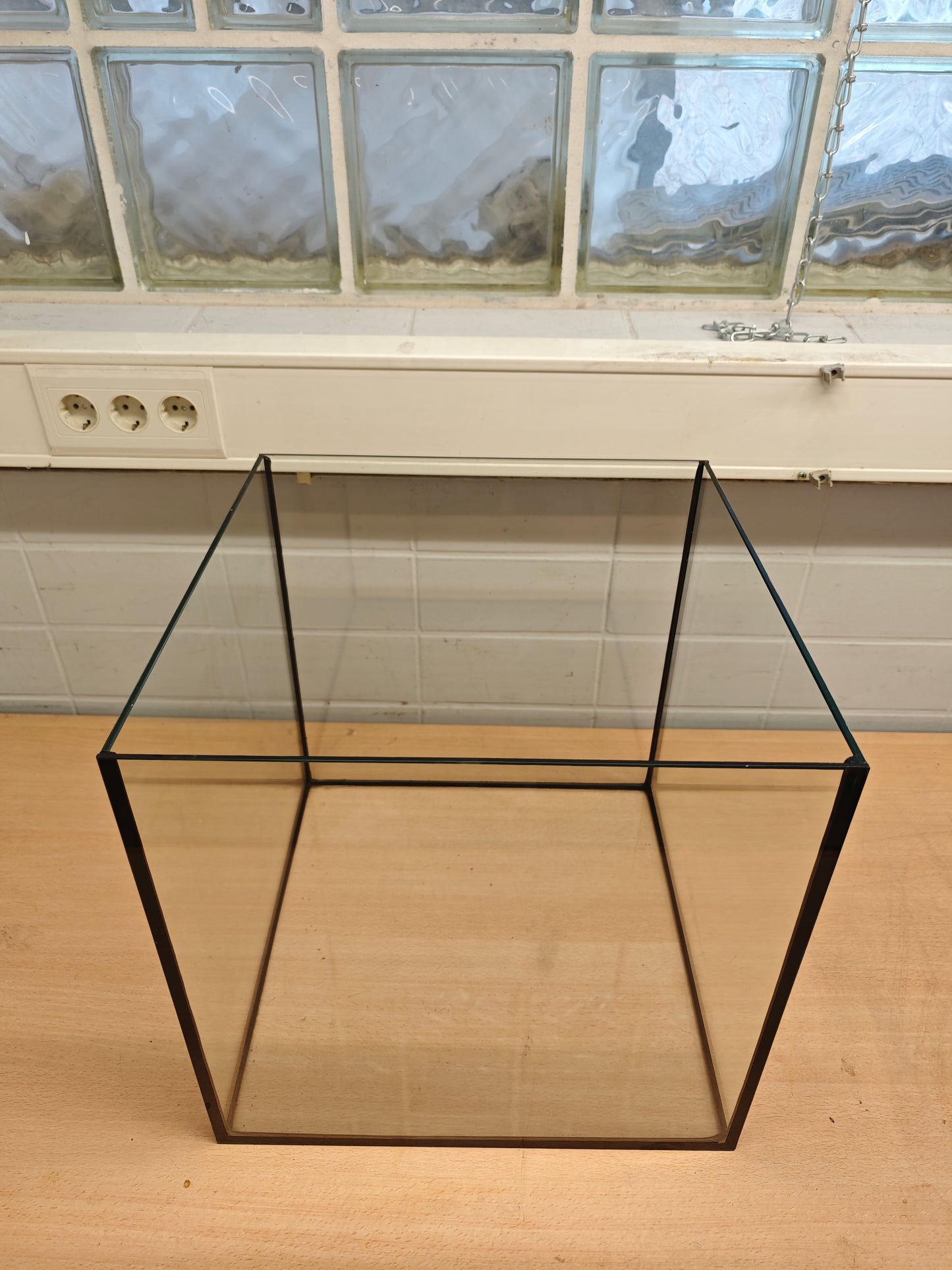 B-Ware: Aquarium Cube 91 Liter 45x45x45cm