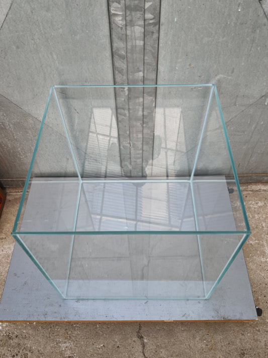 Terra-Natur Aquarium 50x50x50cm, 125 Liter Optiwhite 8mm, B-Ware