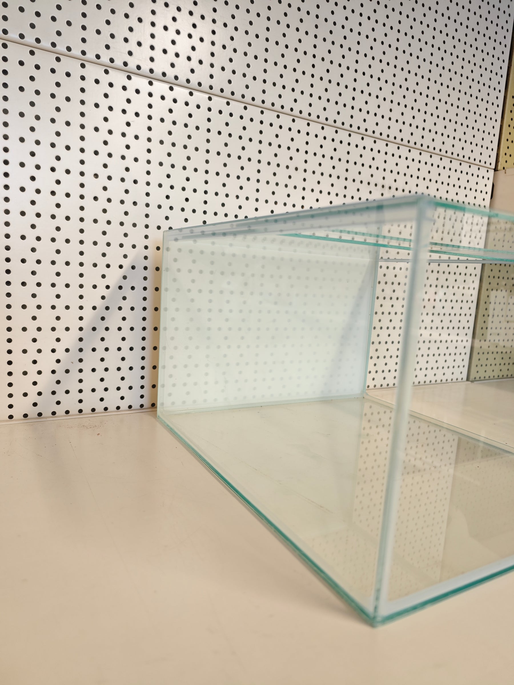 Aquarium 30x20x20cm "Orange Edition" with glass sliding cover
