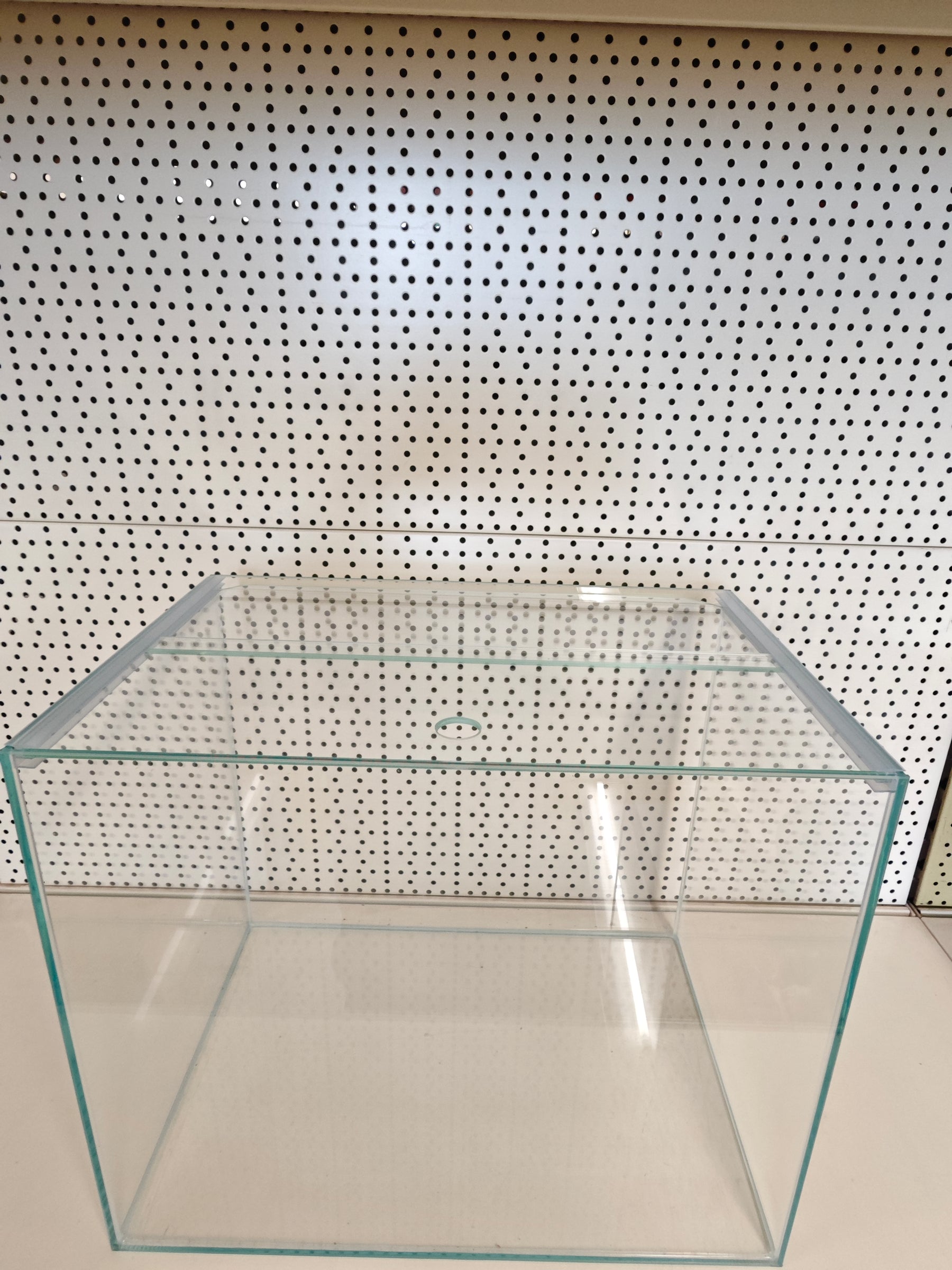 Aquarium 44x31x37cm, Optiwhite 4mm, 50 Liter