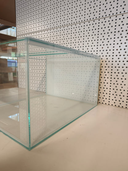 Aquarium 33x38x22 für Kallax Regal, weiße Rückwand