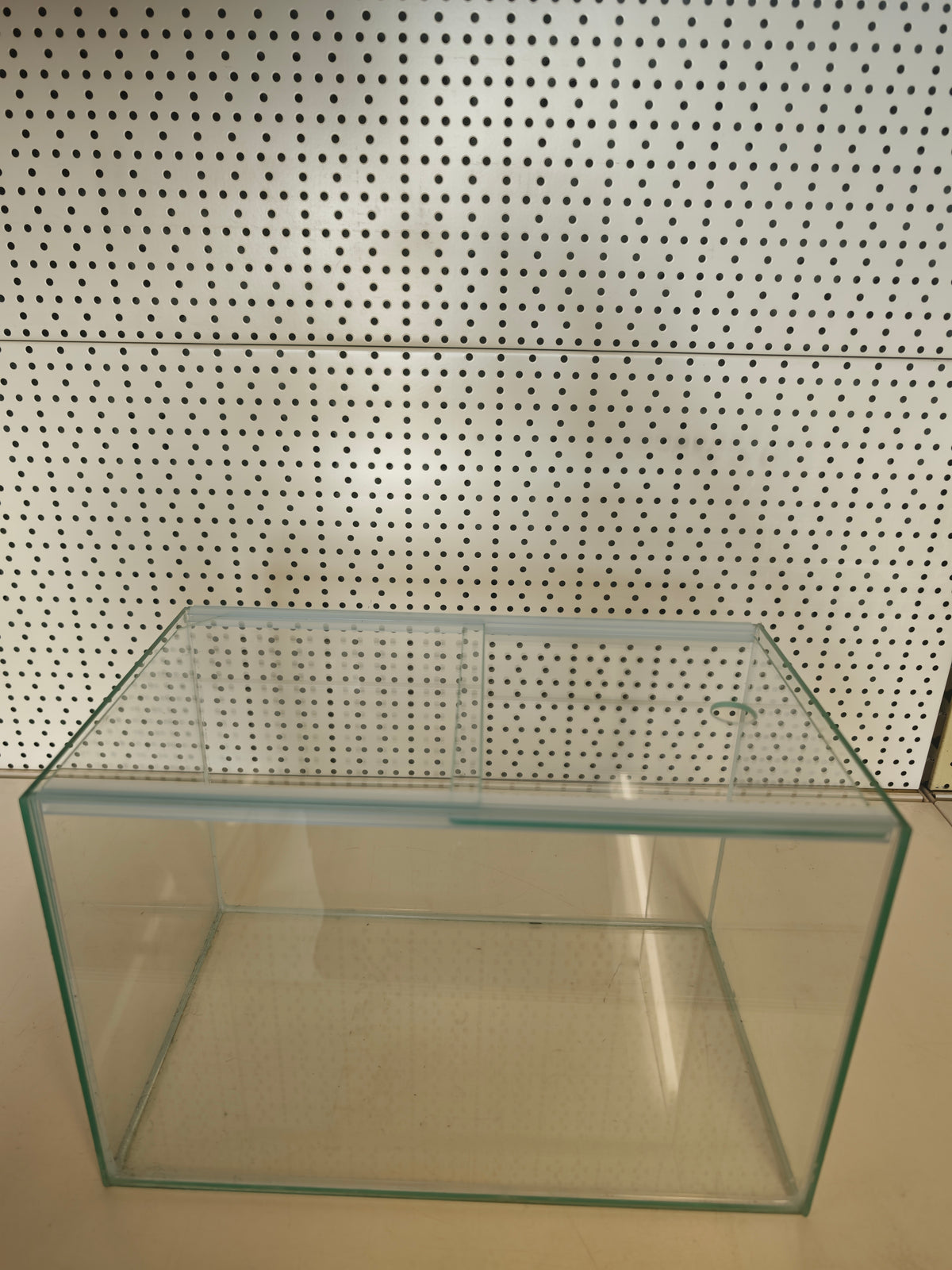 Aquarium 38x22x25 verre flotté 4mm, 20,9 litres avec couvercle
